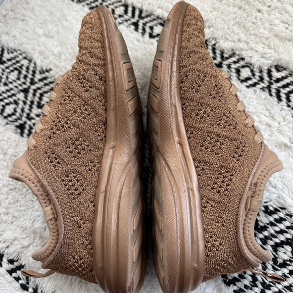 APL Techloom Sneakers - Picture 8 of 9